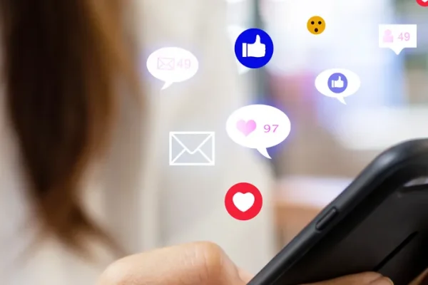 grafiki na social media